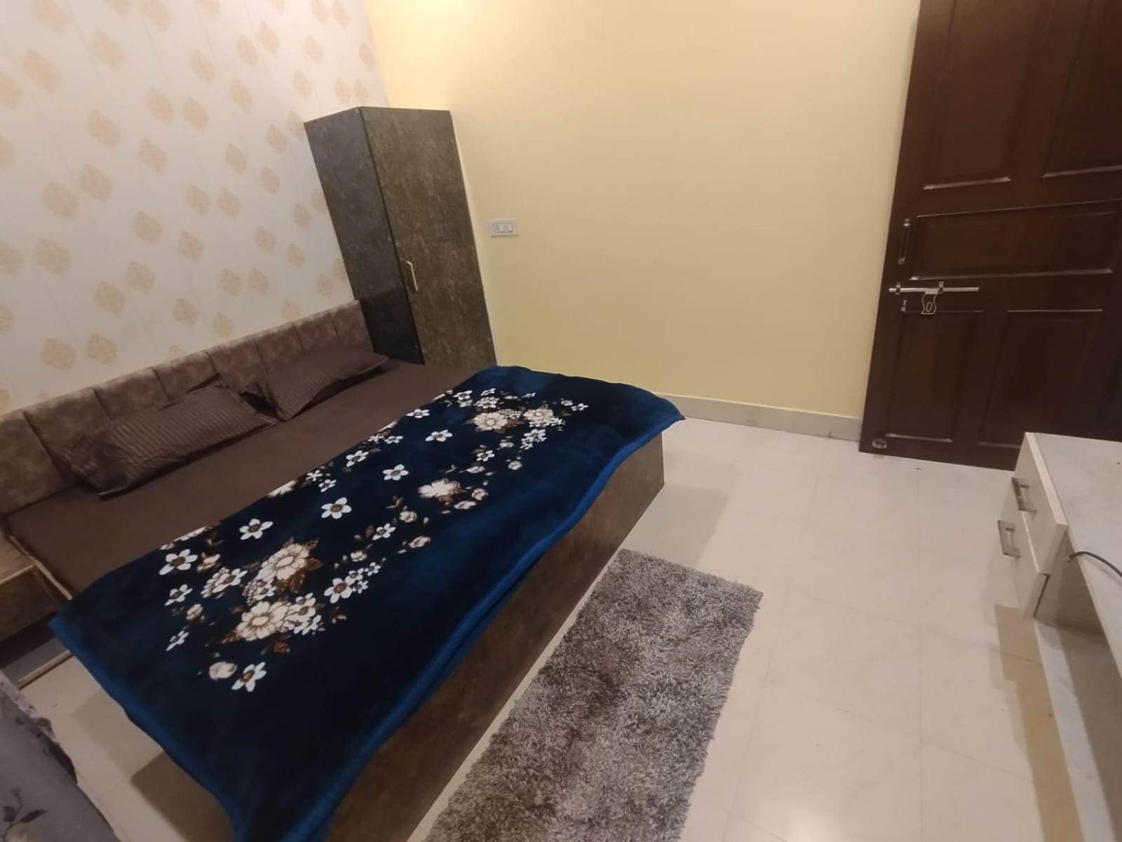 ורנאסי Sudarshan Home Stay מראה חיצוני תמונה