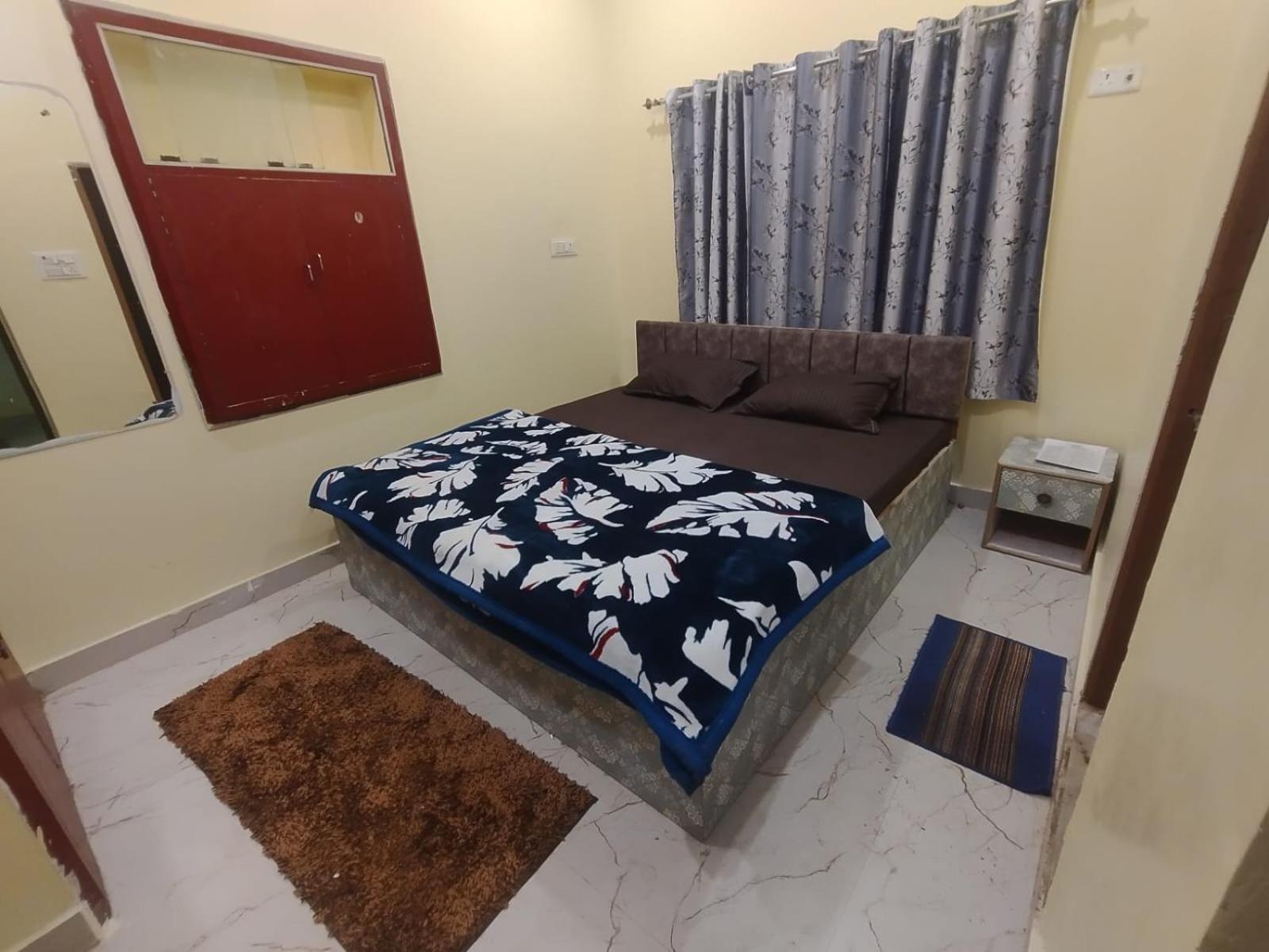 ורנאסי Sudarshan Home Stay מראה חיצוני תמונה